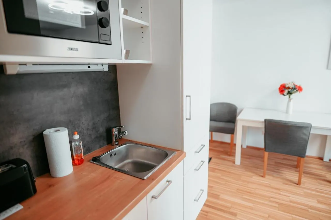 Vienna Danube Apartment 45
